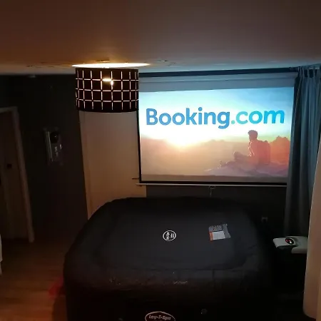 Joli Coquet Quarto em Acomodações Particulares Reims